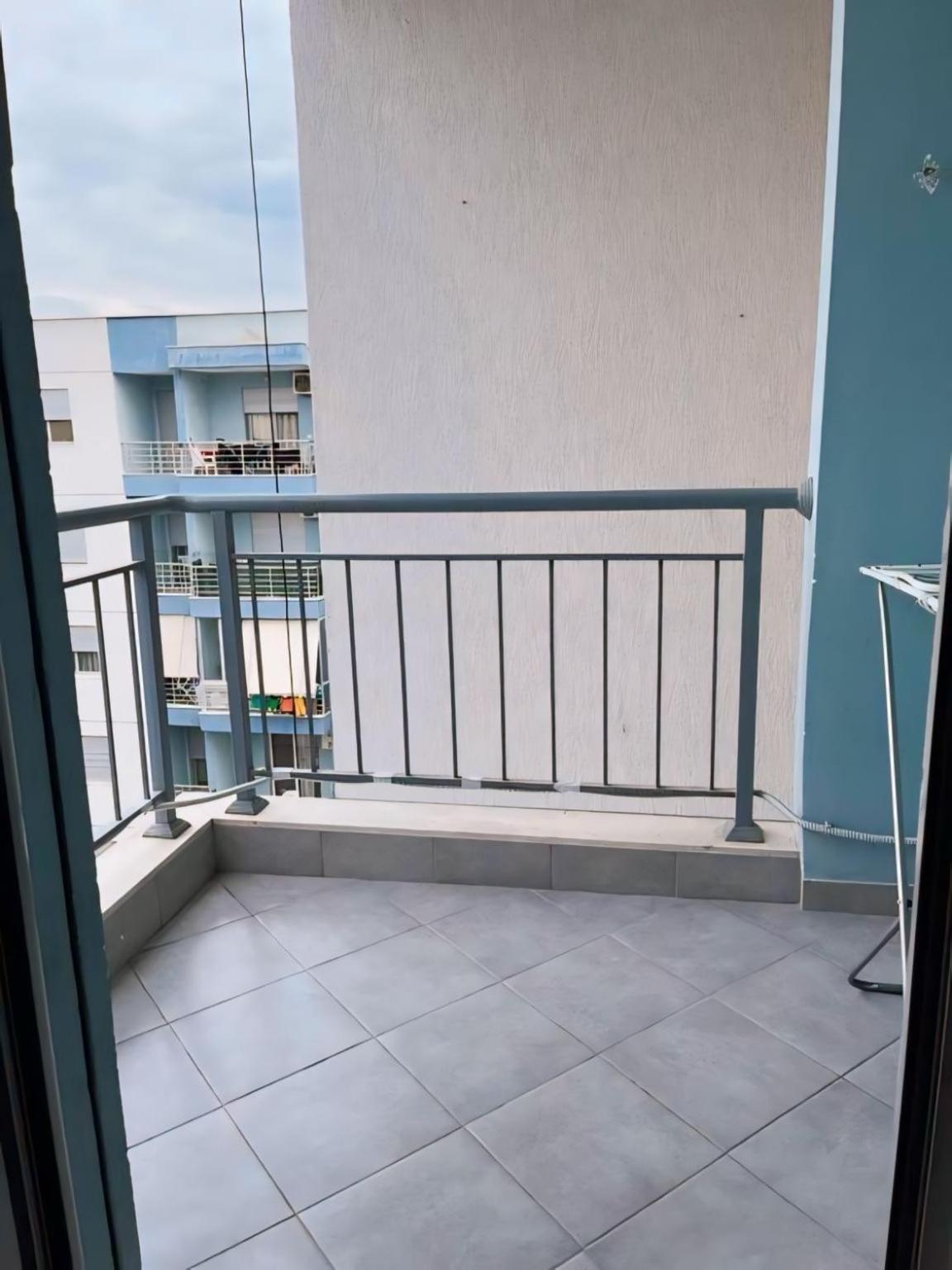 Vlorë Gerald'S Central Apartments חדר תמונה