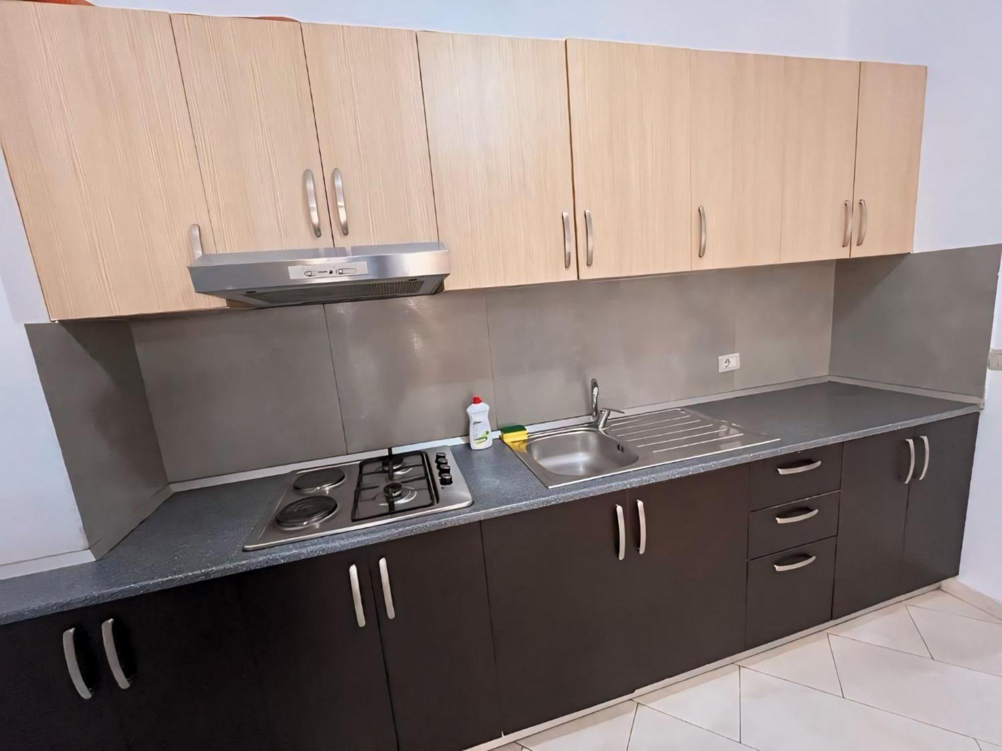 Vlorë Gerald'S Central Apartments מראה חיצוני תמונה