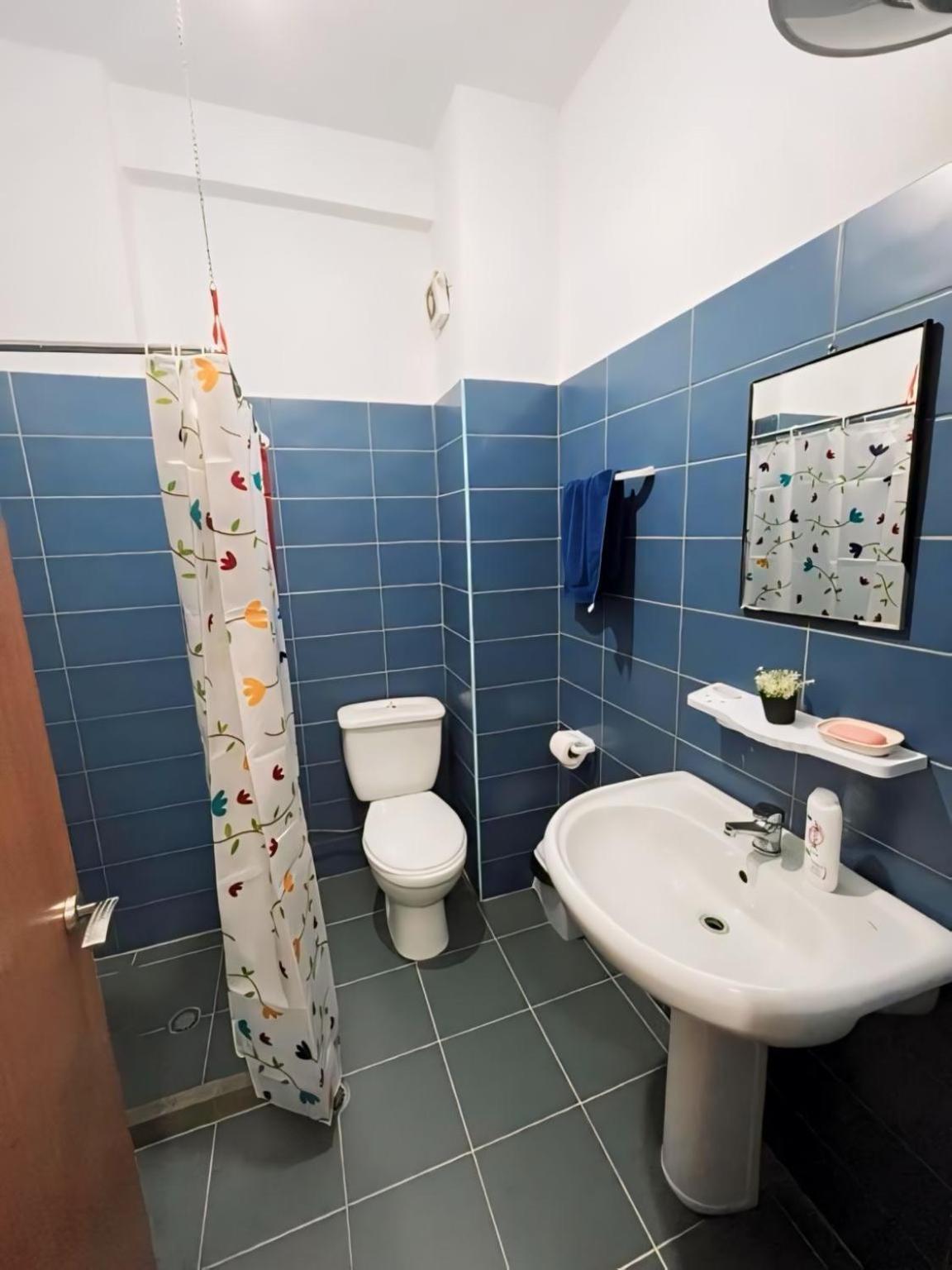 Vlorë Gerald'S Central Apartments מראה חיצוני תמונה