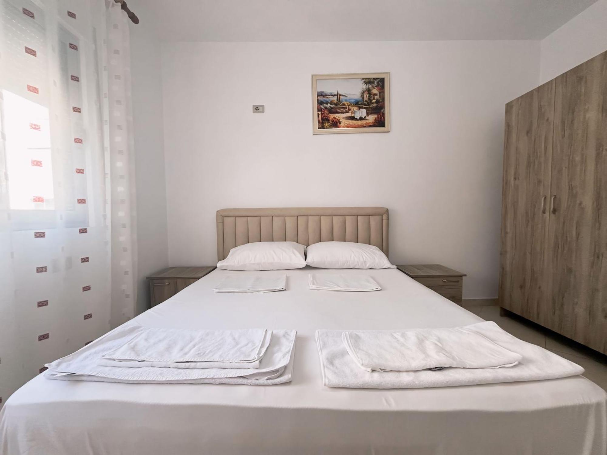 Vlorë Gerald'S Central Apartments מראה חיצוני תמונה
