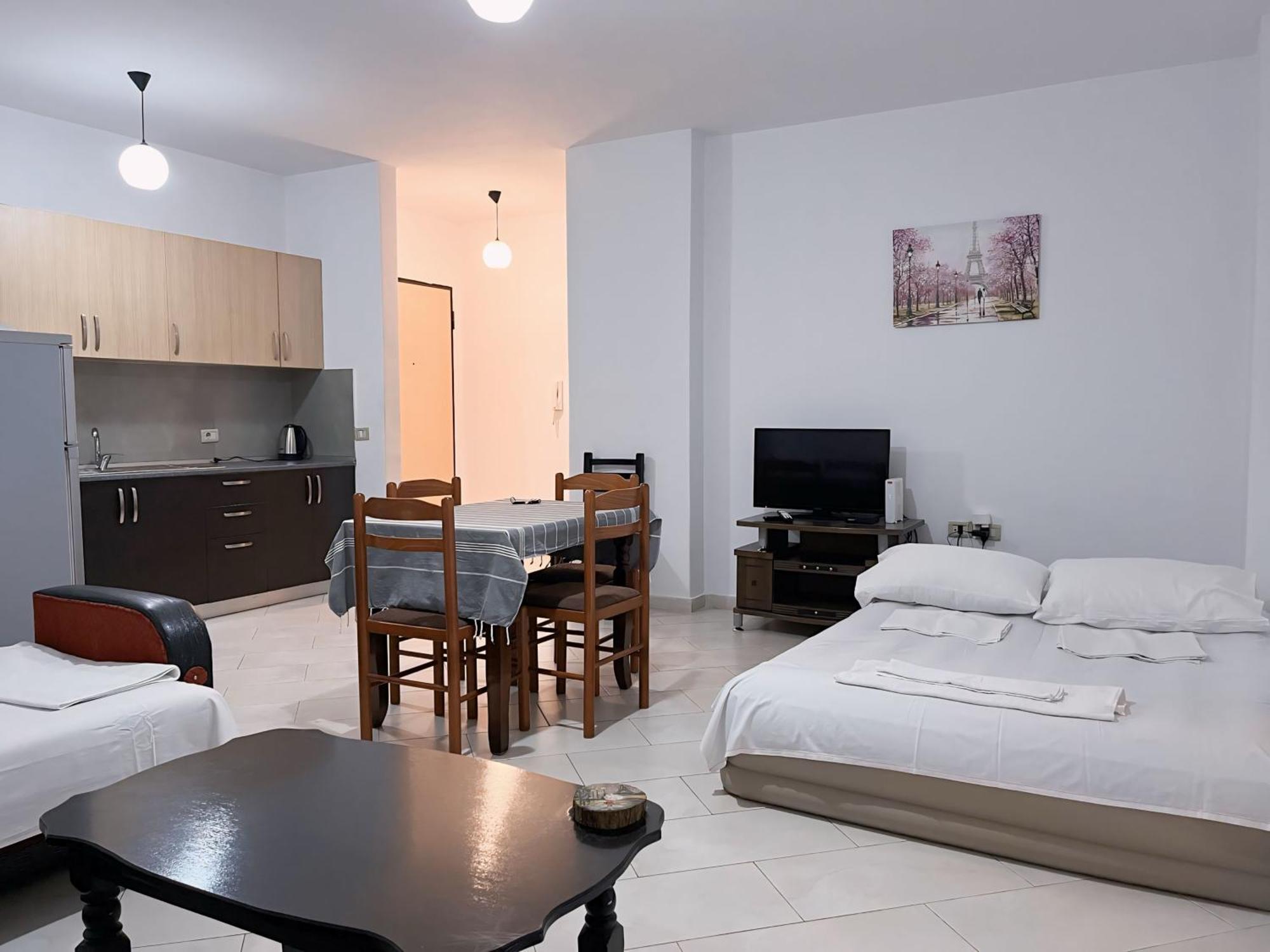 Vlorë Gerald'S Central Apartments מראה חיצוני תמונה
