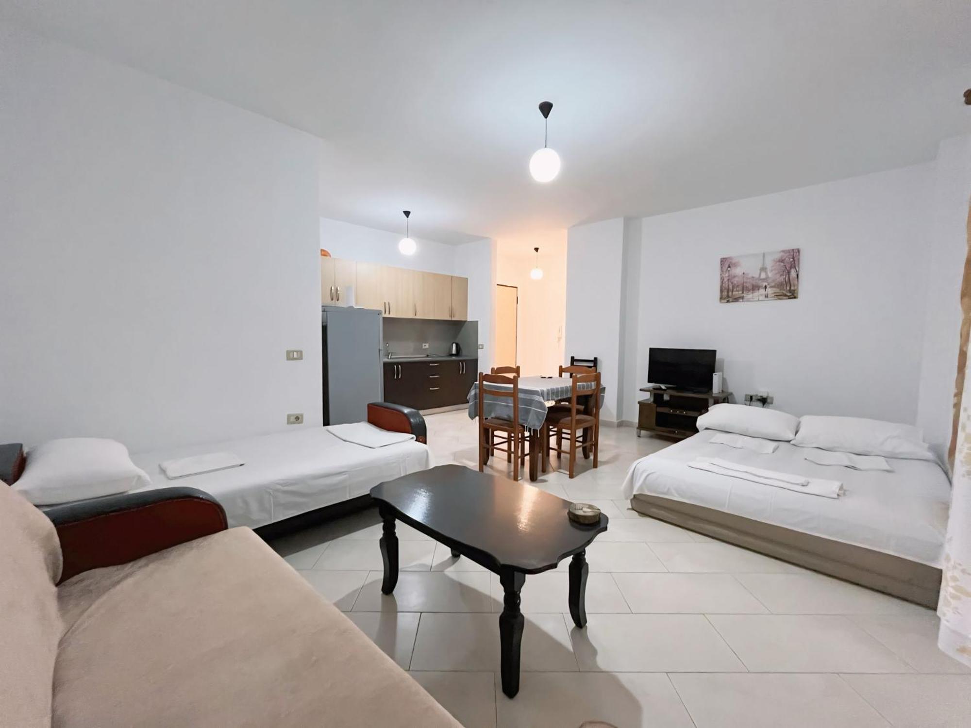 Vlorë Gerald'S Central Apartments מראה חיצוני תמונה